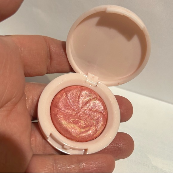 Ciate Other - Ciate London 2.5 G "Matchmaker" Blush.